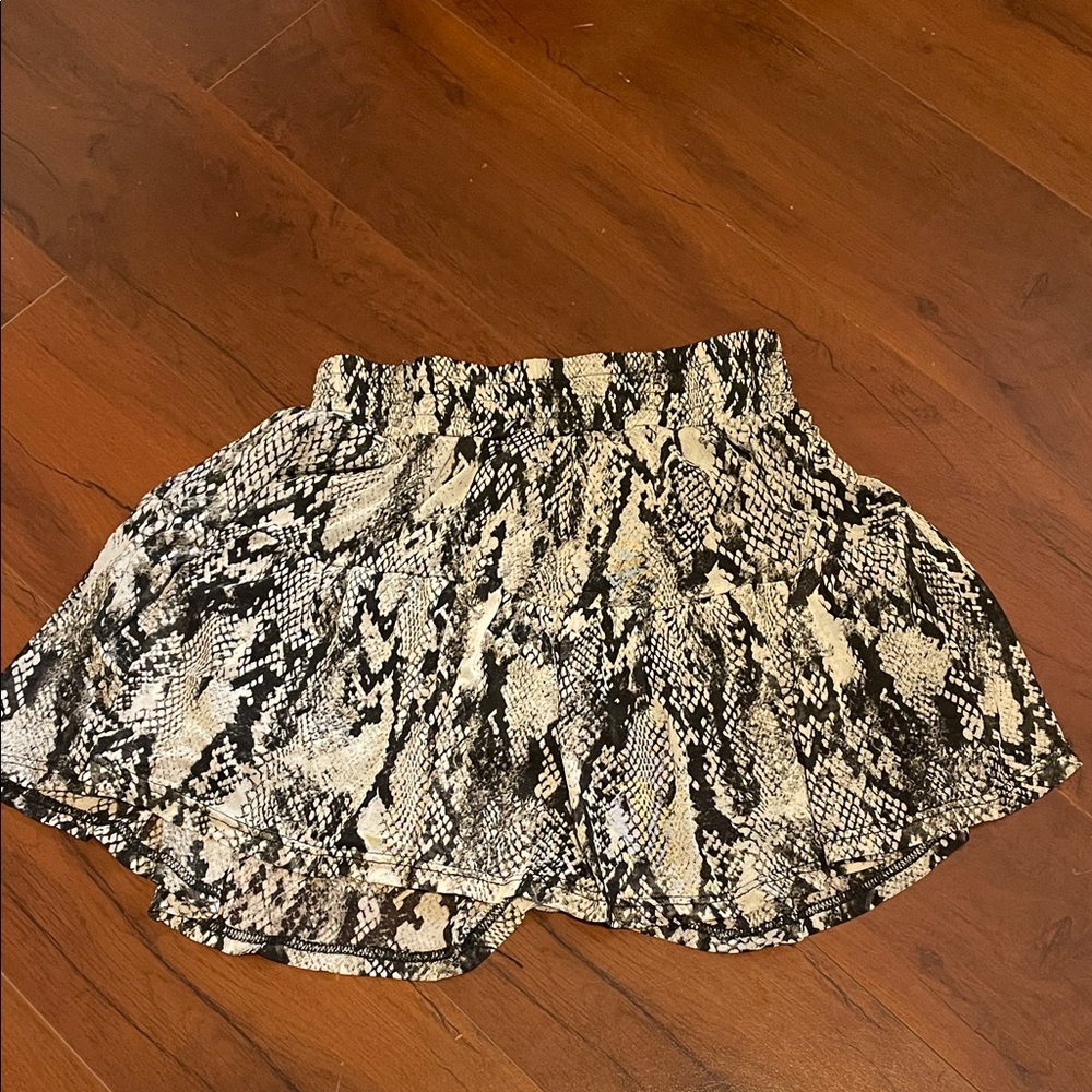 Stylish Snake Print Kids Skirt